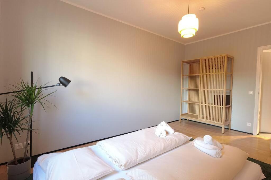 Bu Designer-Apartment Next To Metro U1 Viena Exterior foto